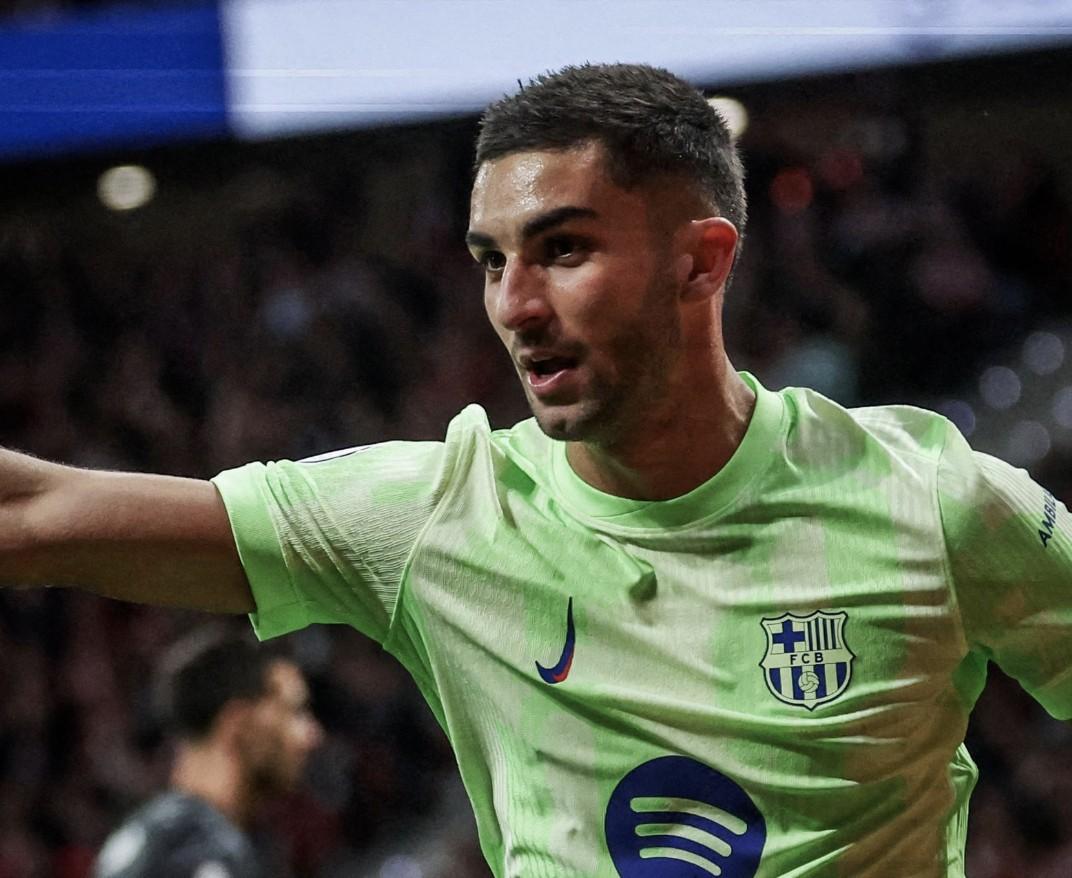 意大利横扫智利,费兰·托雷斯制霸全场 意大利横扫智利,费兰·托雷斯制霸全场