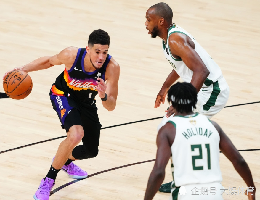 塞尔维亚男篮碾压雄鹿B队,麦科勒姆惊艳世界 塞尔维亚男篮碾压雄鹿B队,麦科勒姆惊艳世界