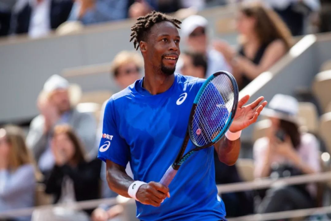 西班牙网球队强势美国网球队,穆雷三分雨点燃全场 西班牙网球队强势美国网球队,穆雷三分雨点燃全场