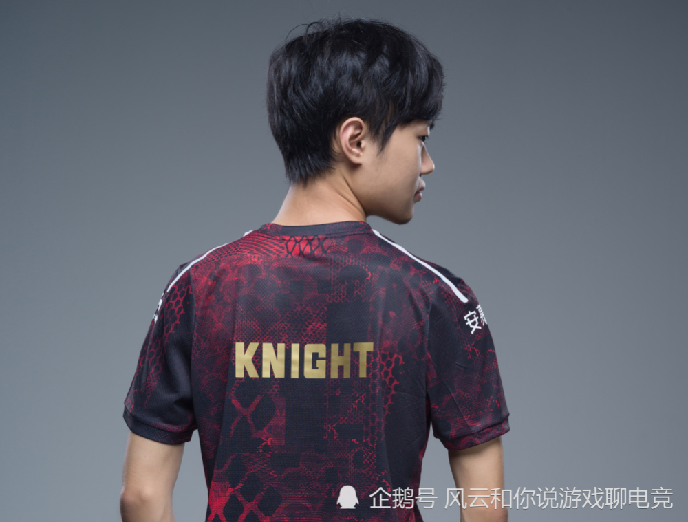 英雄联盟明星选手受伤退赛,引发热议 英雄联盟明星选手受伤退赛,引发热议