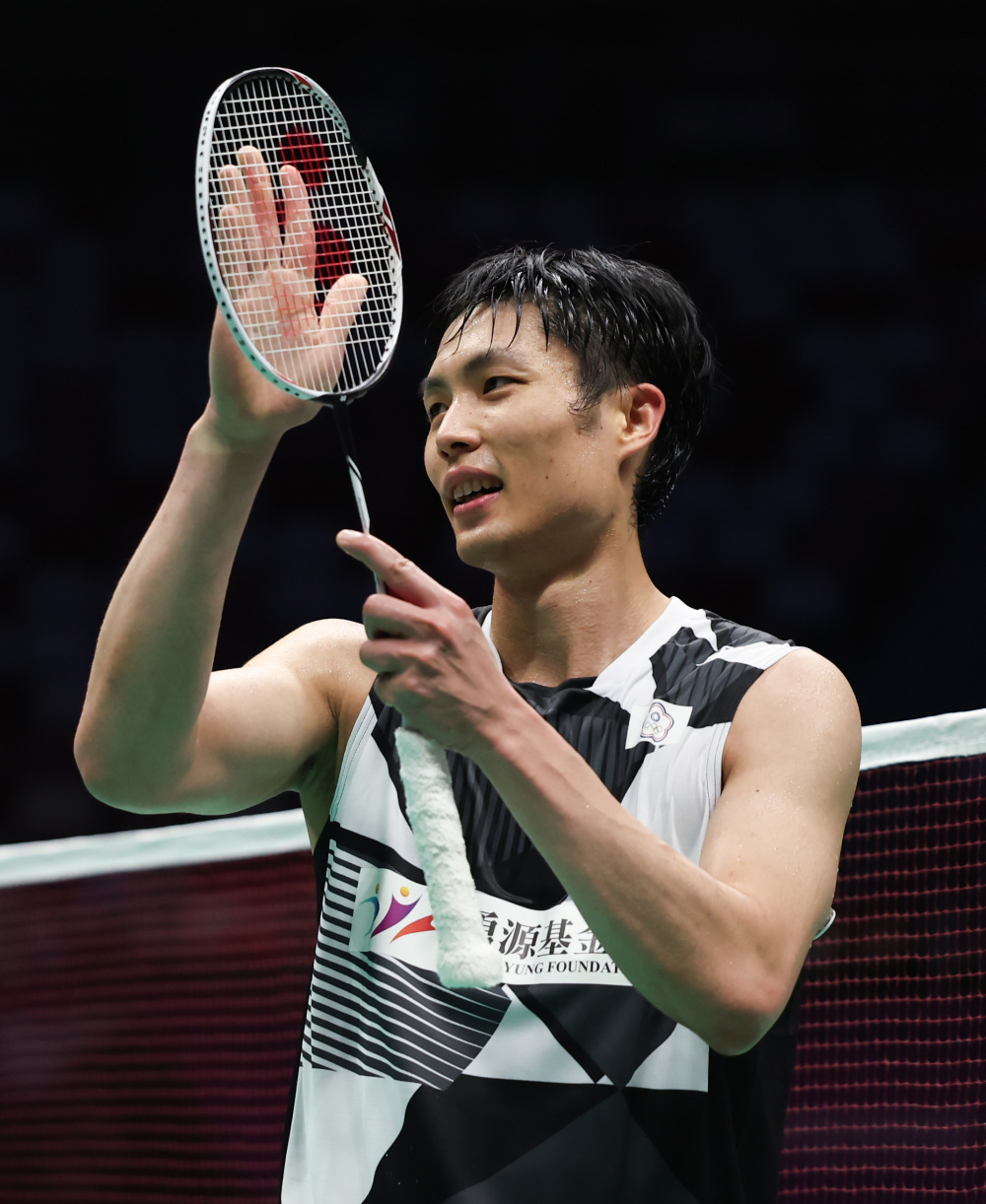 羽毛球队主教练发声，誓言带队登顶的简单介绍