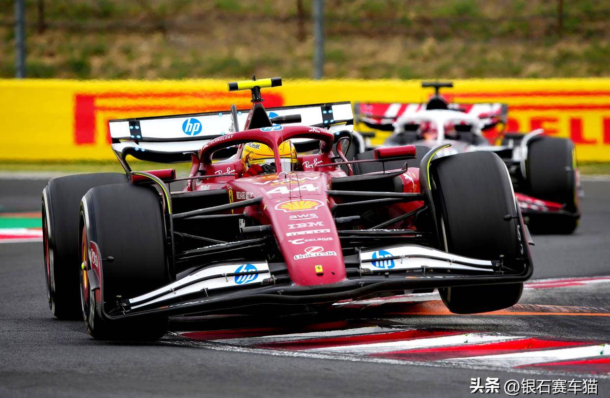 雷诺车队逆转梅赛德斯,汉密尔顿带队取胜的简单介绍 雷诺车队逆转梅赛德斯,汉密尔顿带队取胜的简单介绍