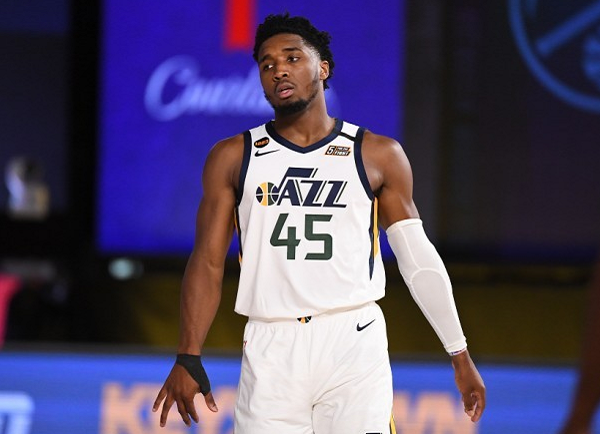 尼克斯力克爵士，锡安状态火热