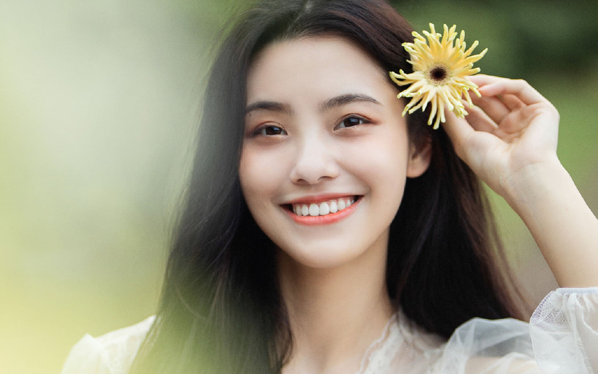 慈善赛的硝烟,当皇家社会鏖战哥伦比亚,卡塞米罗如何成为跨越阵营的关键先生