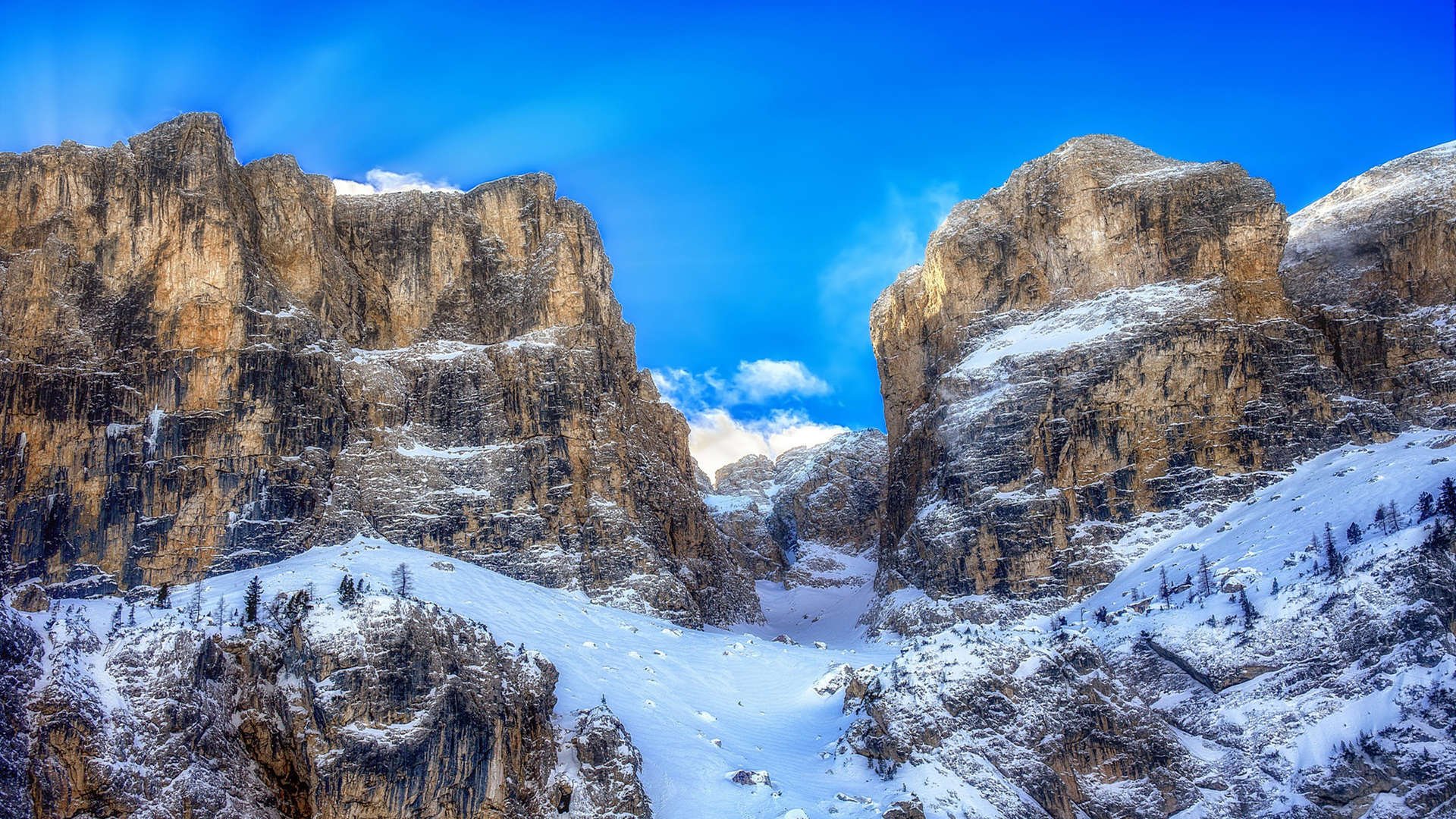 极速与绿茵的交响，F1新赛季揭幕战风驰电掣，皇马欧冠客场击穿英格兰铁壁