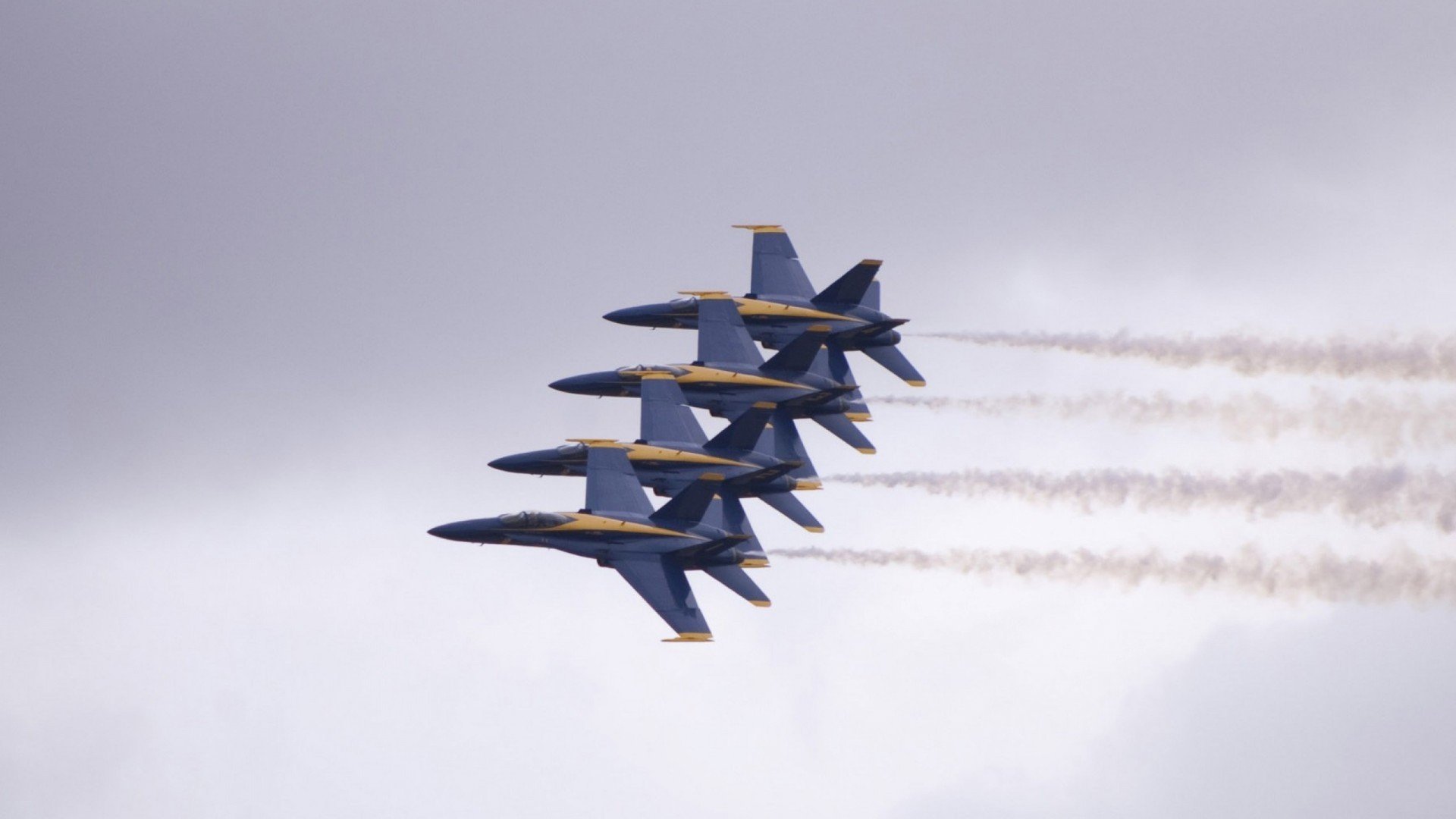 东契奇附体！上海外援卢卡狂轰40+三双，一波流带走广东队