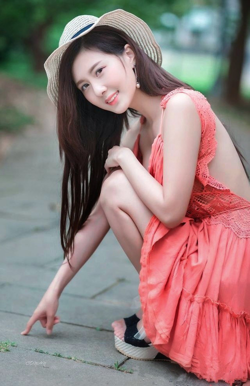 天山雪崩!新疆窒息式强压撕裂开拓者,霍勒迪扛起千钧压力迎刃而解